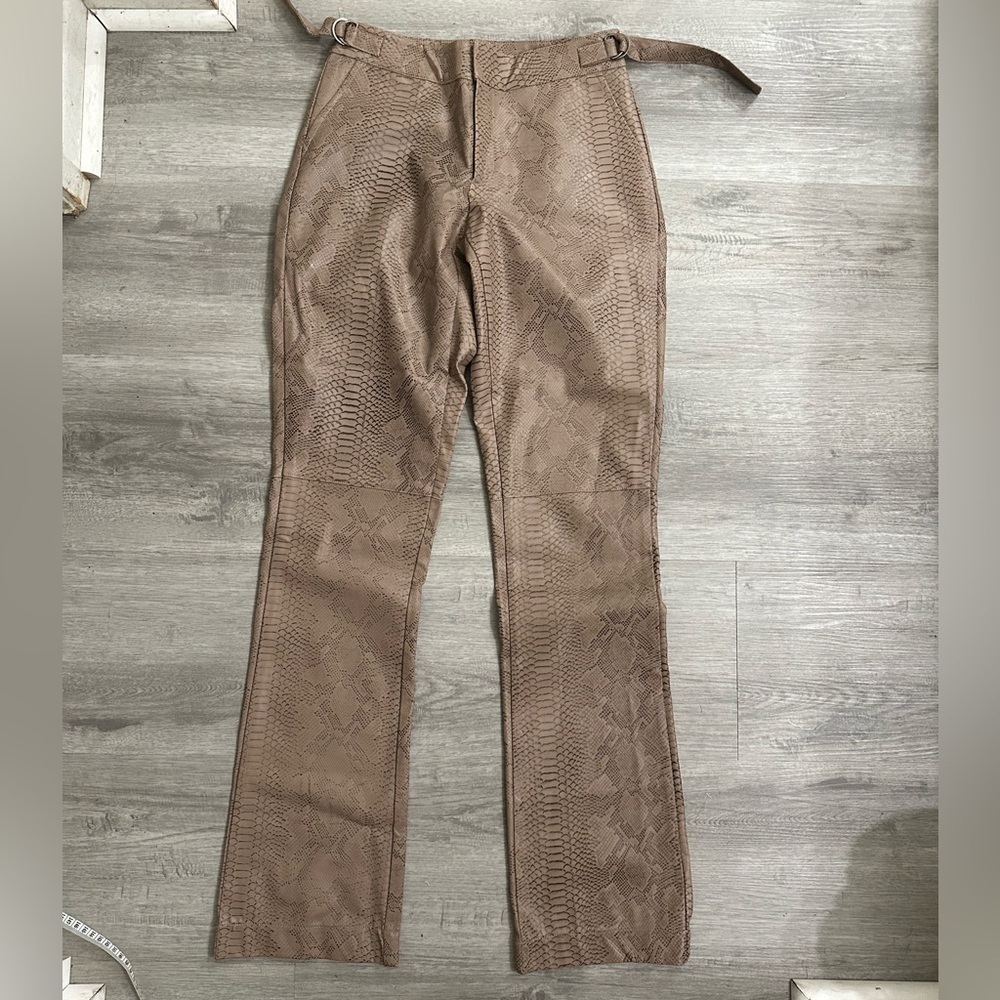 Naked Wardrobe Croc-Embossed Brown straight leg faux leather pants Sz XS